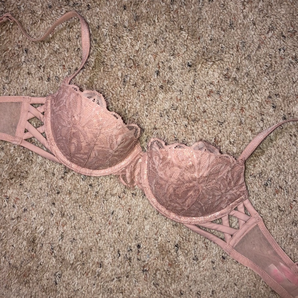 Victoria’s Secret/PINK Bra